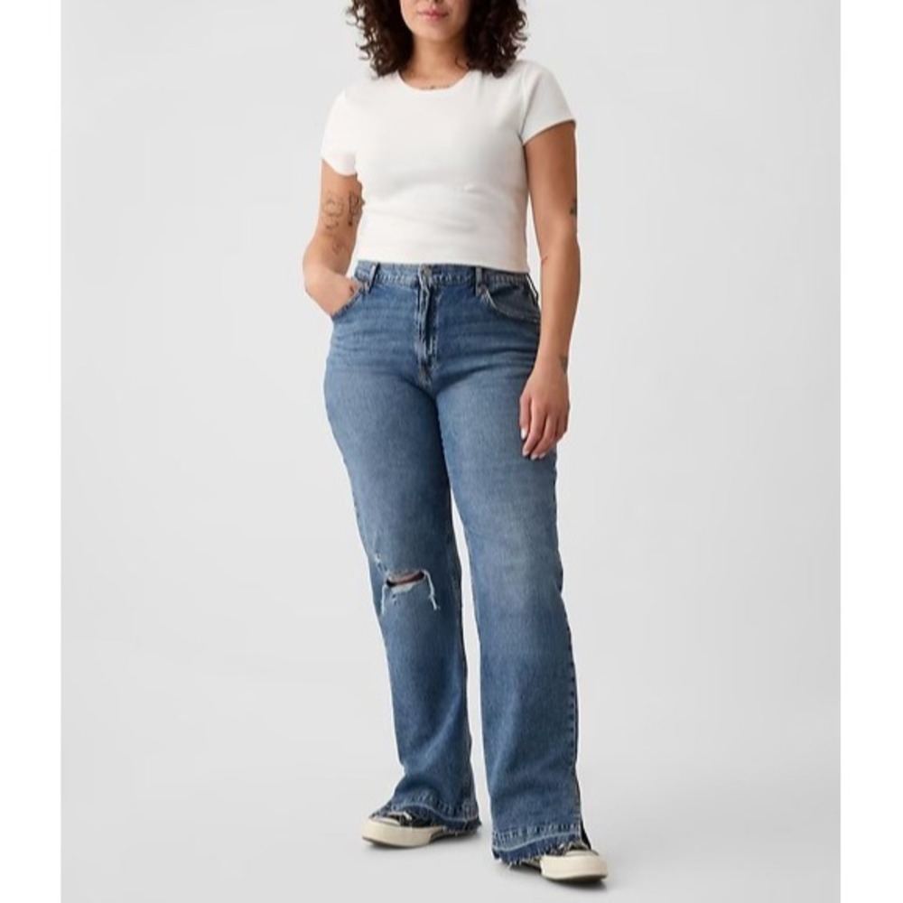 NWT Gap Mid Rise 90s Loose Jeans Split Hem Distressed Blue Denim Plus Size 33 16 - Picture 1 of 16